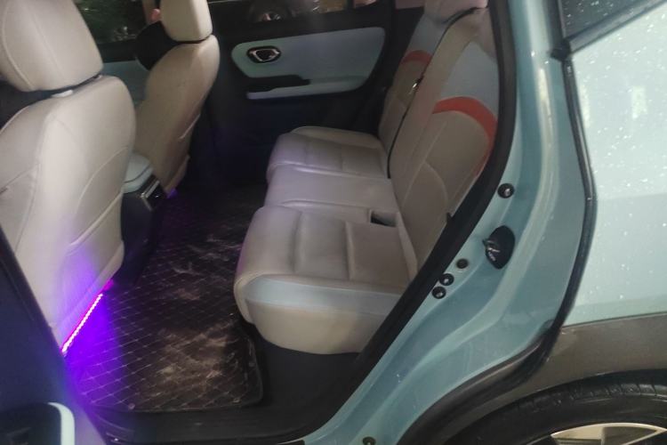 Used AION Y 2021 70 Intelligent Edition Left Rear Seat