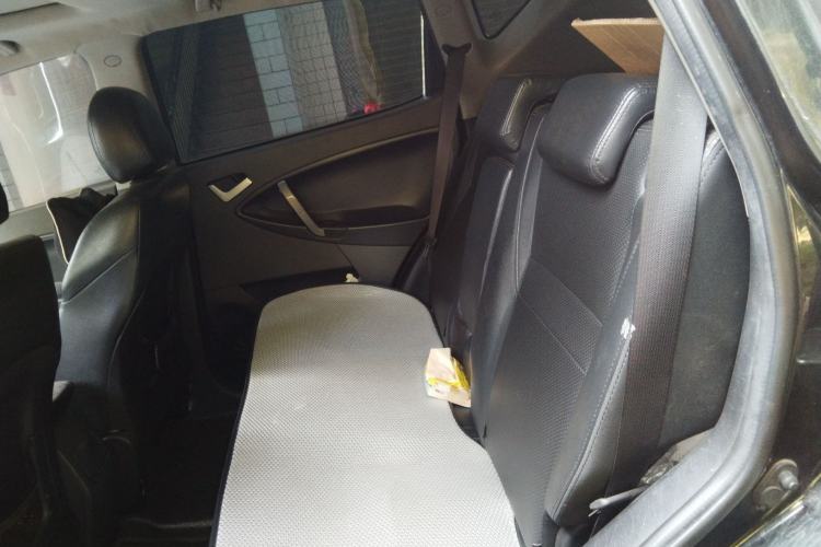 Used Geely Auto GX7 2013 2.0L Automatic Entry-Level Trim