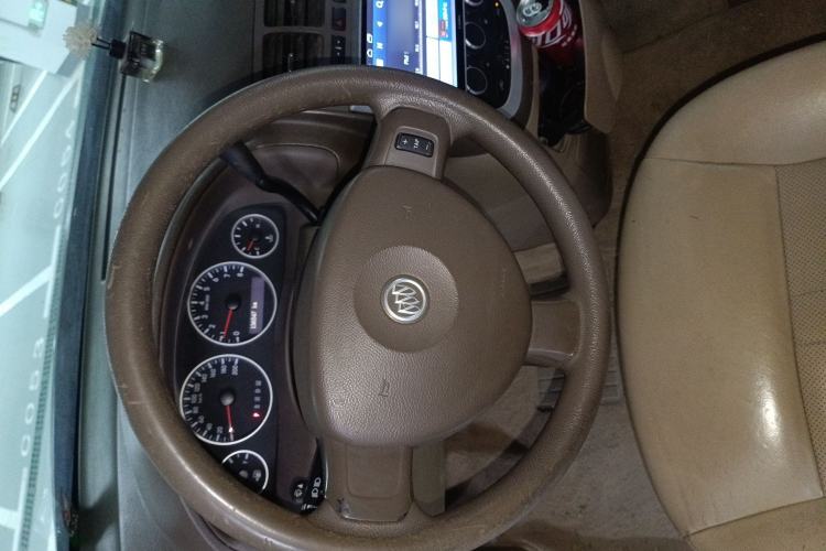 Used Buick GL8 2014 2.4L Classic Edition Steering Wheel