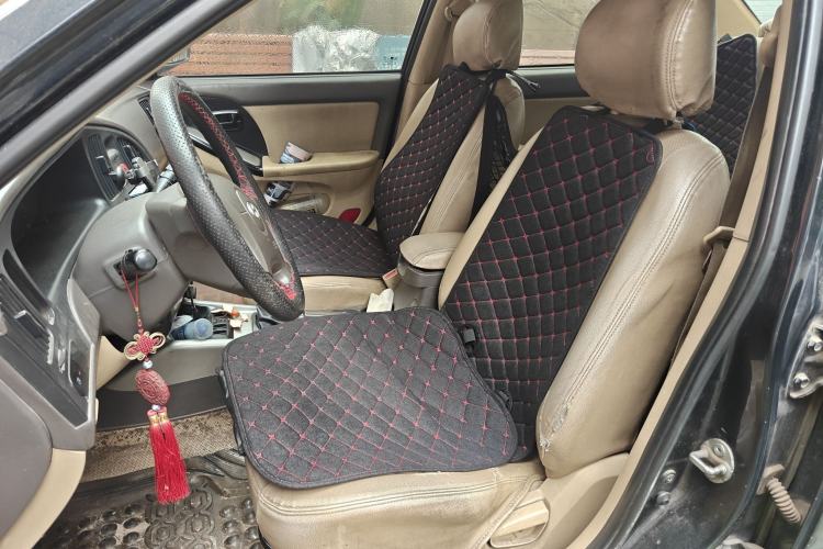 Used Hyundai Elantra 2011 1.6L Manual Comfort Version
