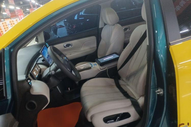 Used AION UT 2025 420 Prestige Edition Left Front Seat