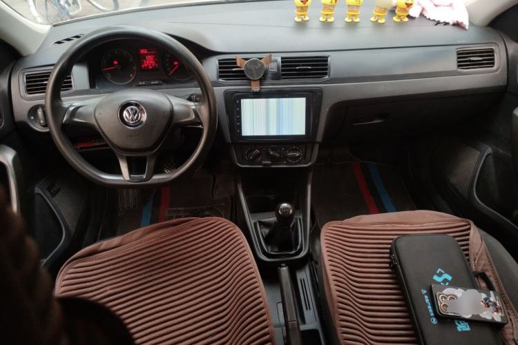 Used Volkswagen Santana 2016 1.6L Manual Fashion Edition