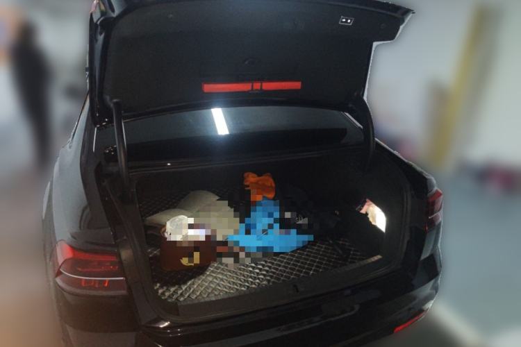 Used Volkswagen Phideon 2018 Revised Version 380TSI Two-Wheel Drive Business Edition Trunk