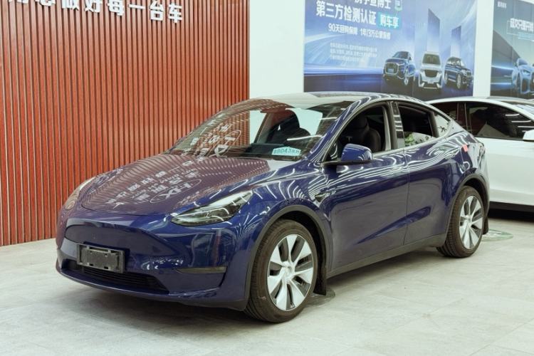 Used Tesla Model Y 2021 Long-Range All-Wheel-Drive Version
