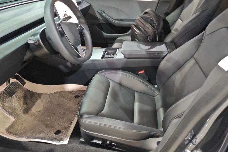 Used Tesla Model 3 2023 Rear-Wheel-Drive Version