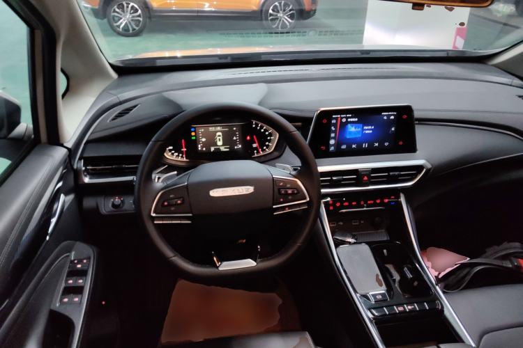 Used SAIC MAXUS G50 2023 PLUS 1.5T Happiness-Recommended Automatic Start Edition Steering Wheel