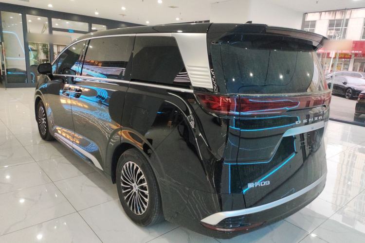 Used Denza D9 2024 DM-i 1050 Luxury Model Rear Left 45 Deg