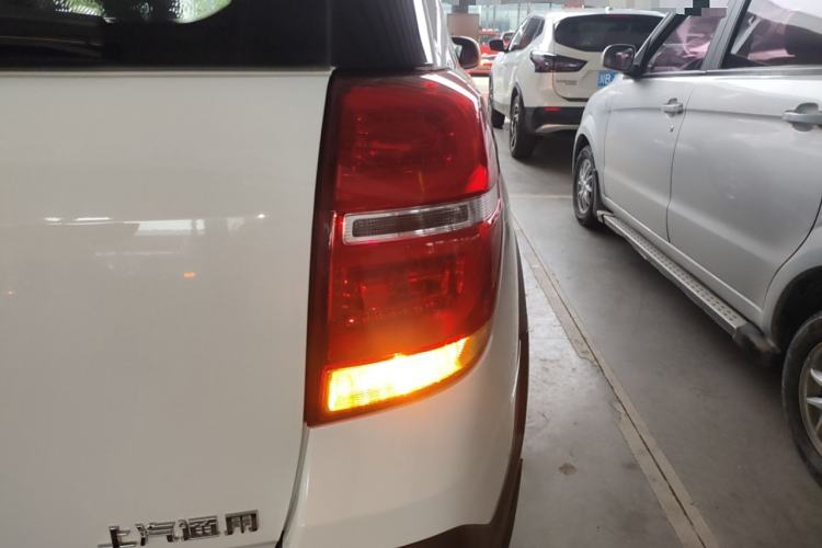 Used Chevrolet Captiva 2015 2.4L Two-Wheel Drive Urban Version 7 Seats