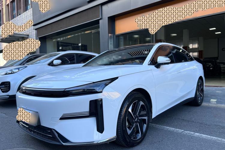 Used Geely Galaxy L6 2023 125km MAX