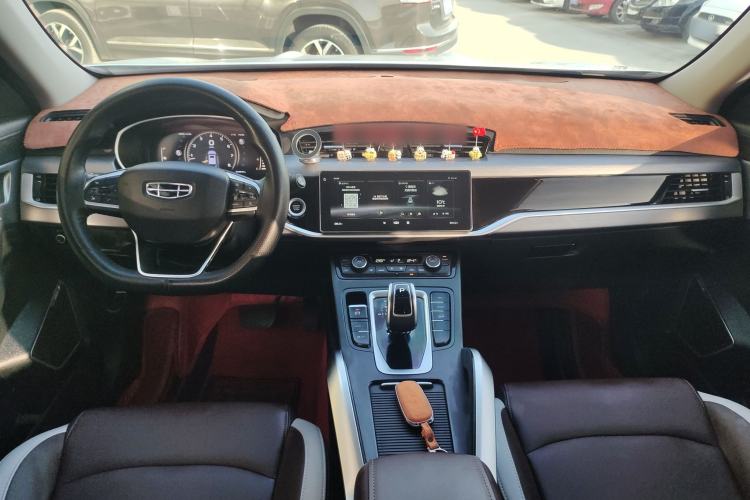 Used Geely Auto Emgrand X7 Sport 2022 1.8TD DCT Zhiya Trim