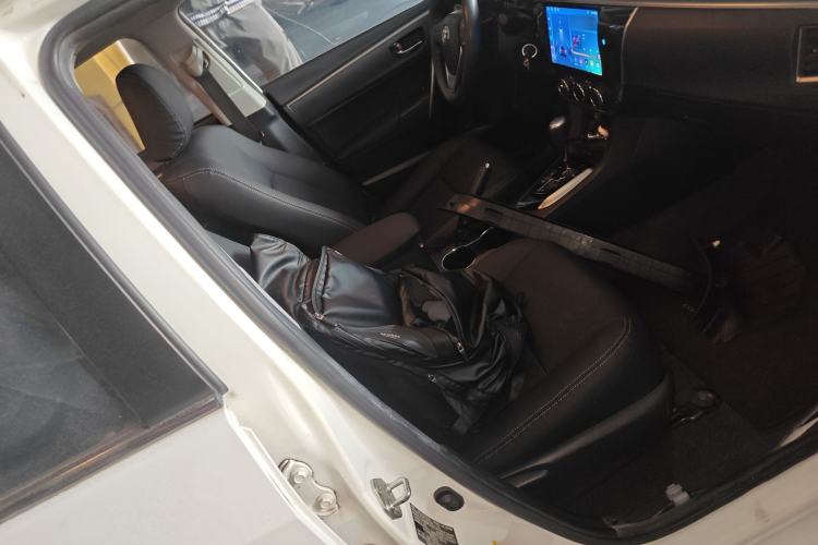 Used Toyota Corolla 2014 1.6L CVT GL-i
