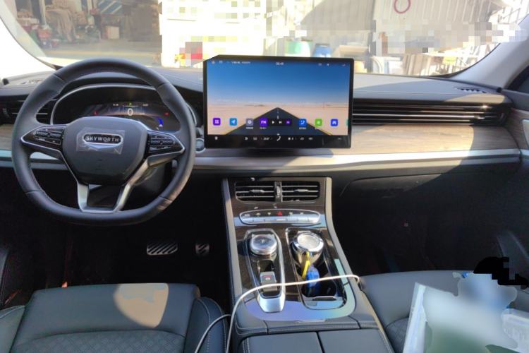 Used Skyworth HT-i 2024 1.5L PHEV 115KM Huiyao Edition