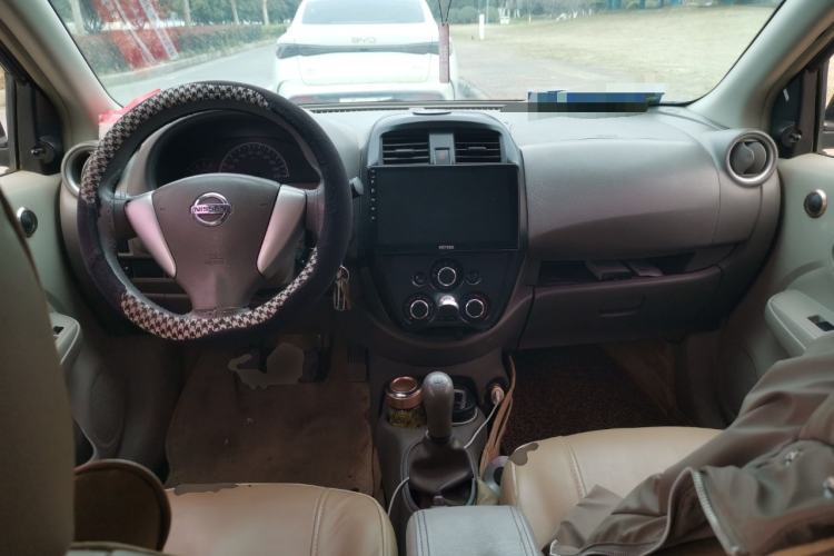 Used Nissan Sunny 2015 1.5XE Manual Comfort Edition