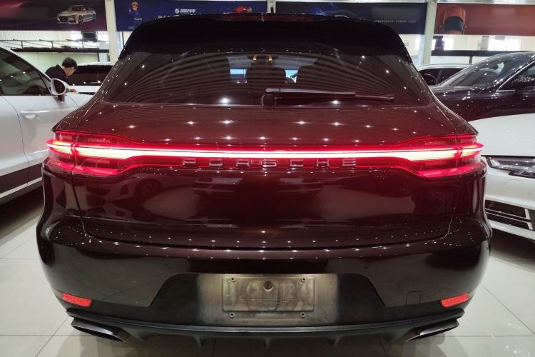 Used Porsche Macan 2018 Macan 2.0T Rear