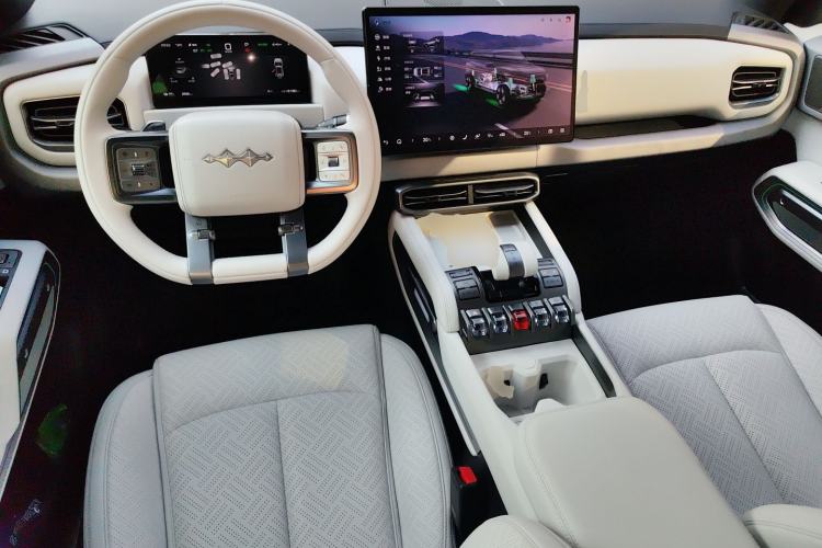 Used Formula Leopard Titanium 3 2025 501KM All-Wheel Drive Intelligent Driving Ultra Version