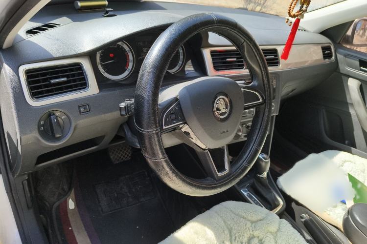 Used Skoda Rapid 2019 1.5L Automatic Comfort Edition China V Standard Steering Wheel