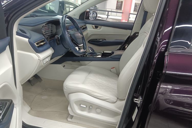 Used Wuling Victory 2023 2.0L DHT Luxury Edition
