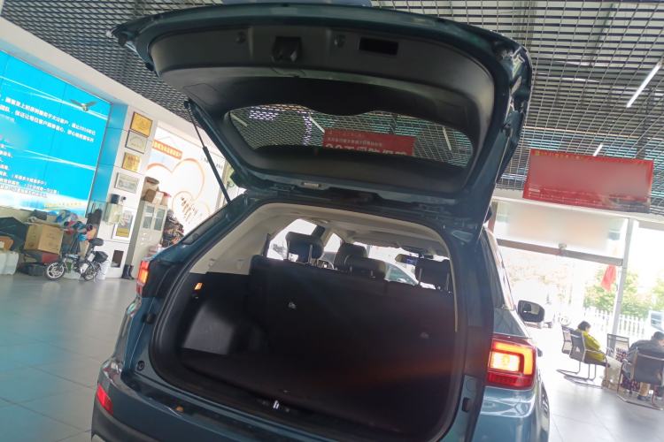 Used CHANGAN CS55 2017 1.5T Automatic Colorful Edition Trunk