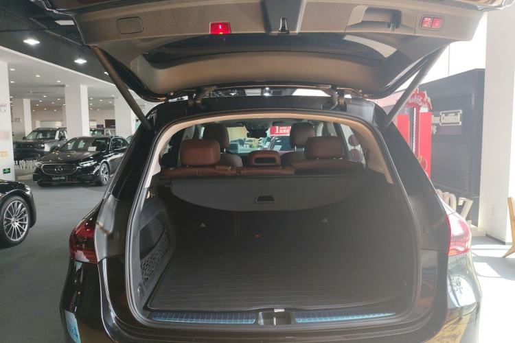 Used Mercedes-Benz GLE 2024 GLE 450 4MATIC Stylish Model Trunk