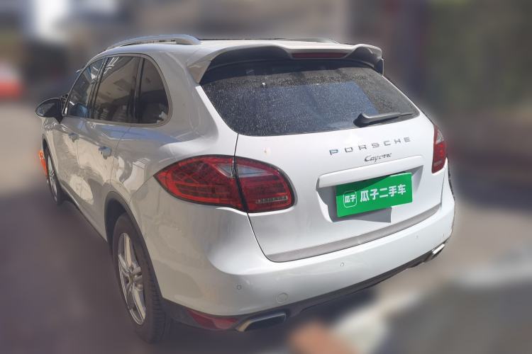 Used Porsche Cayenne 2014 Cayenne Platinum Edition 3.0T Rear Left 45 Deg