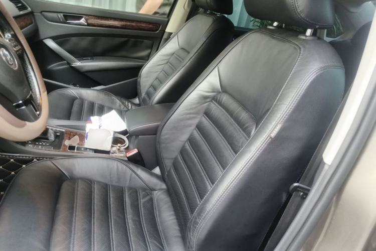 Used Volkswagen Passat 2011 1.8TSI DSG Prestige Edition Left Front Seat