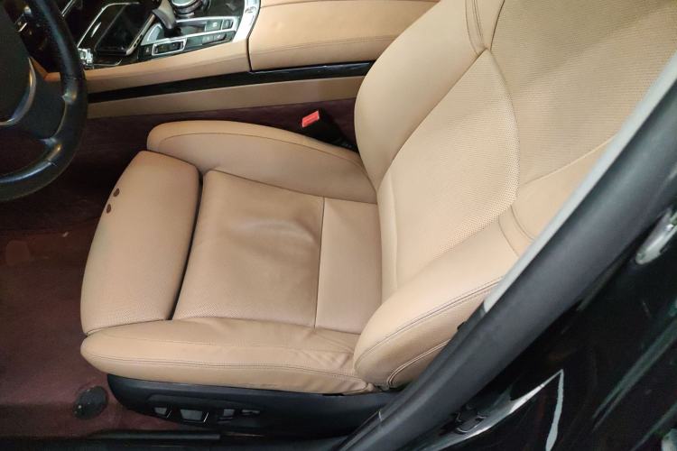 Used BMW 7 Series 2013 730Li Luxury Model