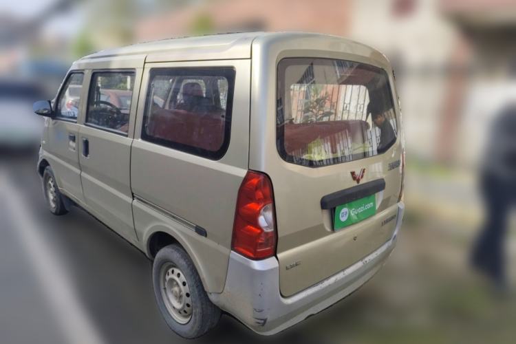Used Wuling Rongguang 2011 1.2L Base Version