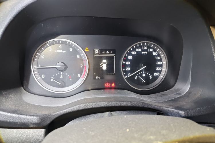 Used Hyundai Tucson 2015 1.6T Dual-Clutch Two-Wheel-Drive Smart Model
