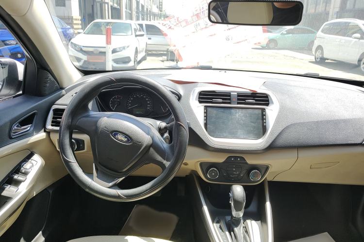 Used Ford Escort 2015 1.5L Automatic Comfort Edition