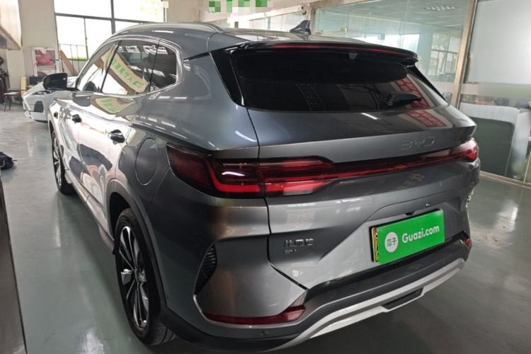 Used BYD Song PLUS New Energy 2025 EV Intelligent Driving Edition 520km Luxury Model
