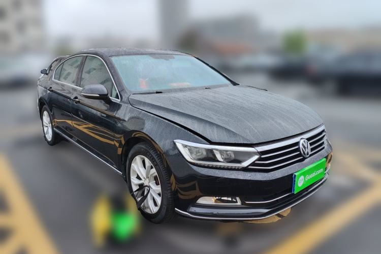 Used Volkswagen Magotan 2018 Facelift 330TSI DSG Luxury Model
