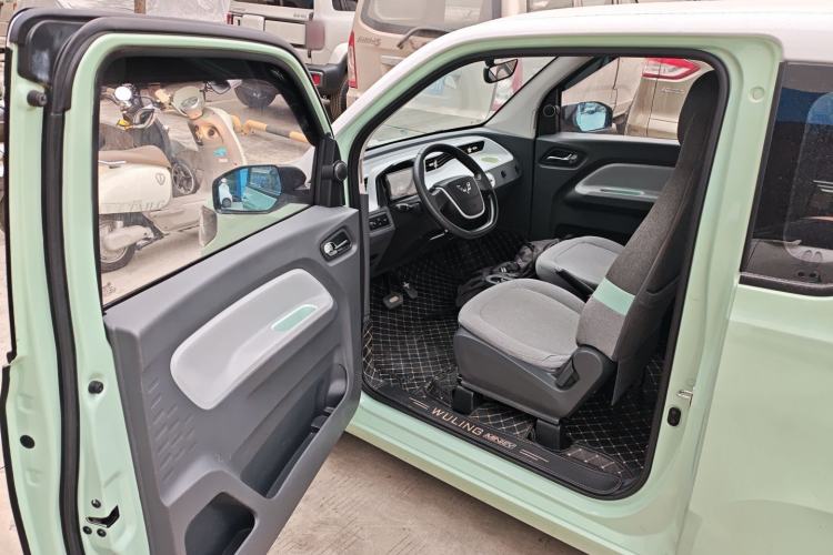Used Wuling Hongguang MINIEV 2021 Macaron Premium Model – Lithium Iron Phosphate
