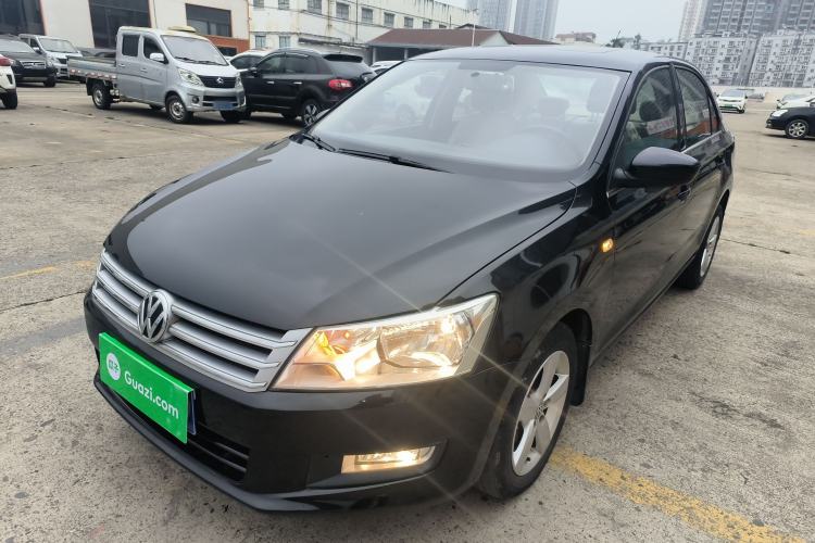 Used Volkswagen Santana 2015 1.6L Manual Comfort Edition