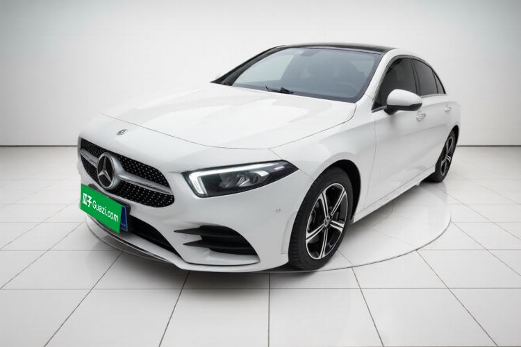 Used Mercedes-Benz A-Class 2022 Second Facelift A 200 L Sport Sedan Fashion Version