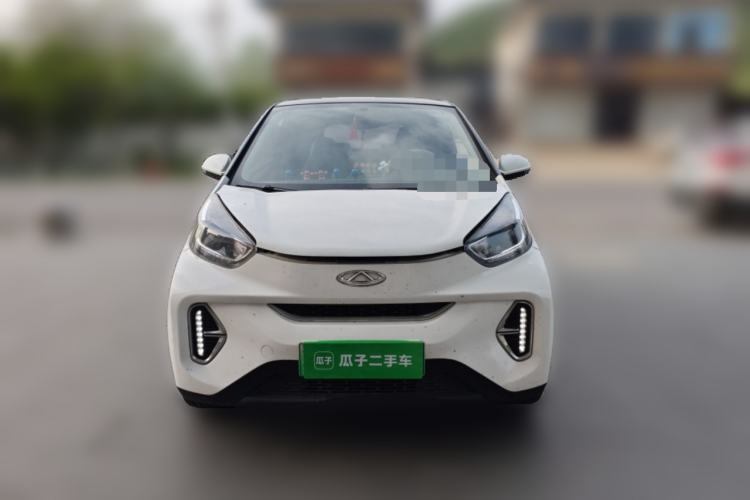 Used Chery QQ Little Ant 2022 Sweet Pink Edition Half-Sugar Version Lithium Iron Phosphate 29.2 kWh 30 kW 301 km
