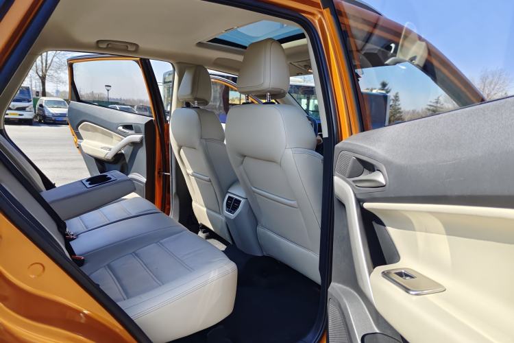 Used MG GS 2015 1.5TGI TST Luxury Edition Interior 7