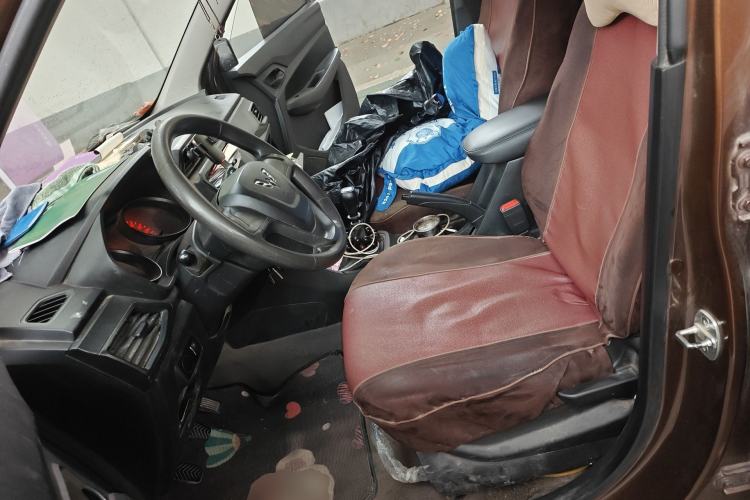 Used Wuling Hongguang 2019 1.5L S Basic Version China VI Standard LAR
