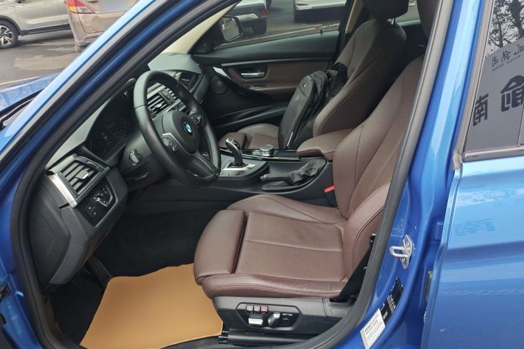 Used BMW 3 Series 2018 320Li Leading Model M Sport Package Left Front Seat