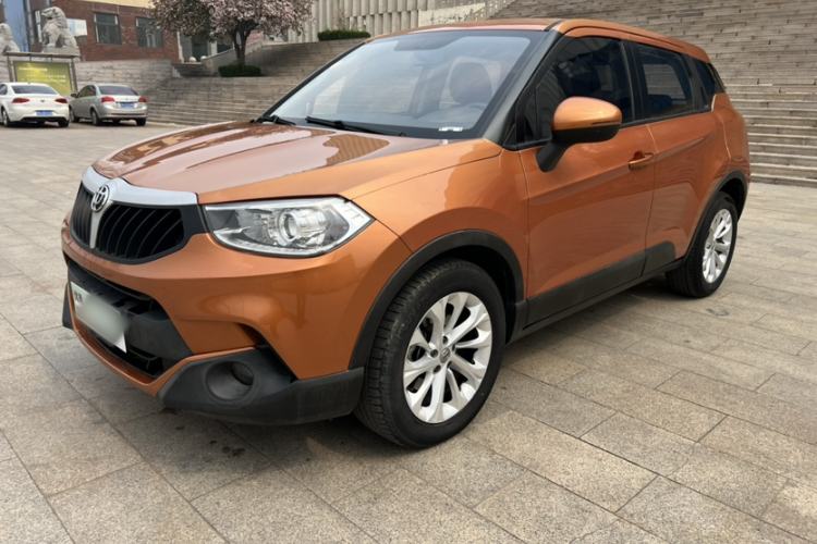 Used Brilliance V3 2016 1.5L Automatic Comfort Model Exterior 1