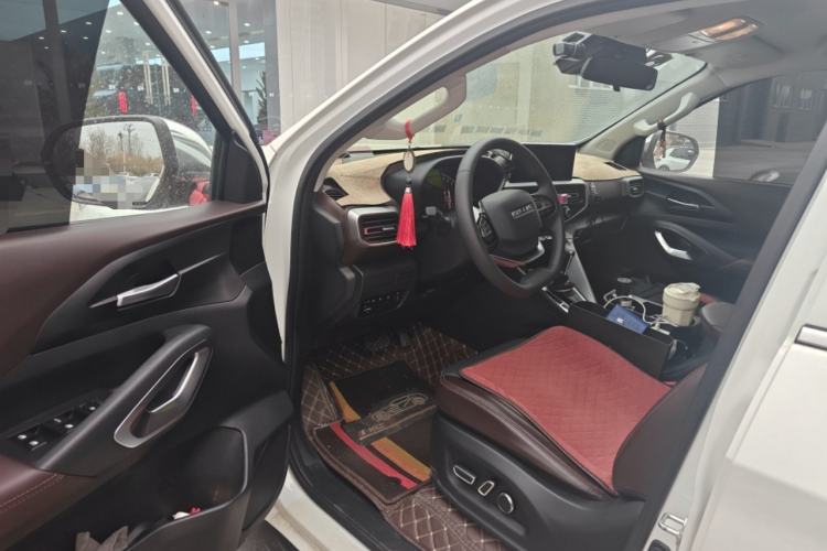 Used CHANGAN KAICHENG F70 2022 2.4T Gasoline Automatic 4x4 Executive Version Standard Wheelbase 4K22D4T Driver Seat