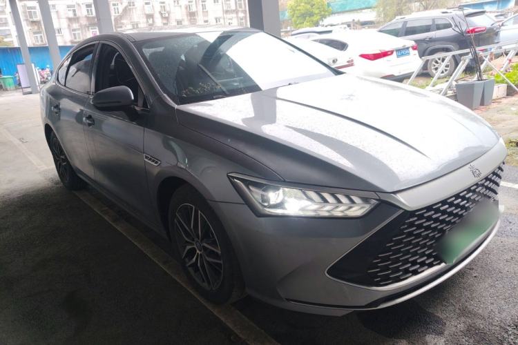 Used BYD Qin PLUS 2021 DM-i 55KM Flagship Model Front Right 45 Deg