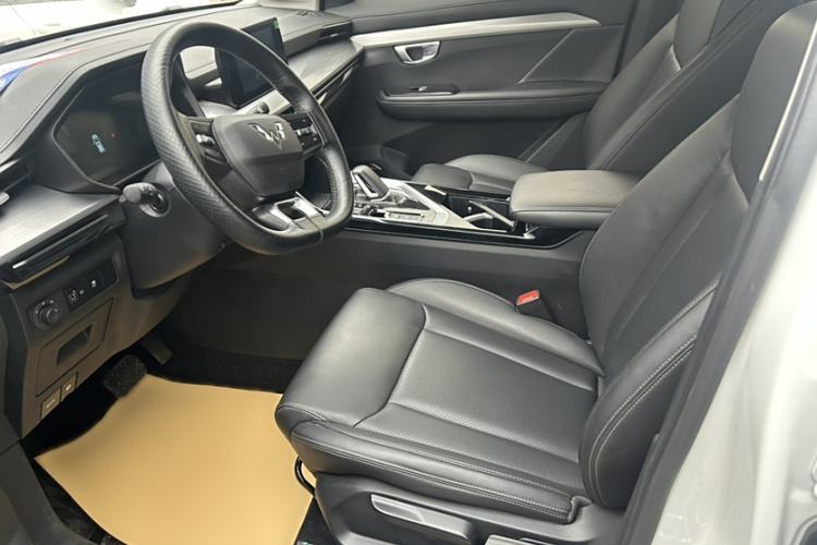 Used Wuling Asta 2022 2.0L DHT Electric Power Version