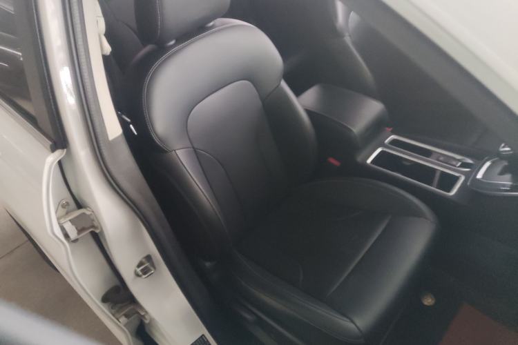 Used Haval M6 2021 PLUS 1.5T DCT Luxury Smart Connectivity Model