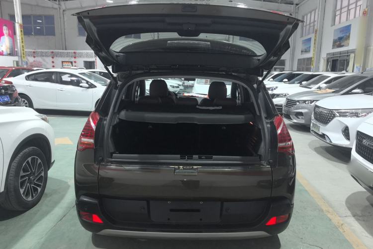 Used Peugeot 3008 2015 2.0L Automatic Classic Edition