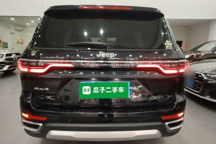 Used Jeep Grand Commander 2022 2.0T Four-Wheel Drive Luxury Edition Rear