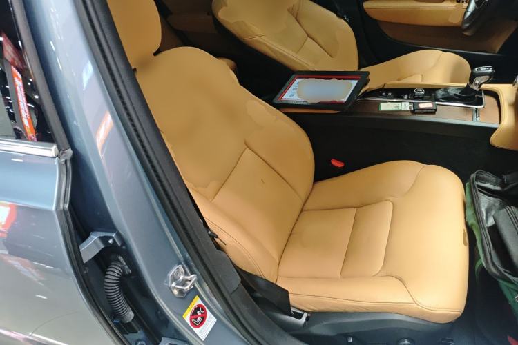 Used Volvo S90 2019 T5 Zhiyi Edition
