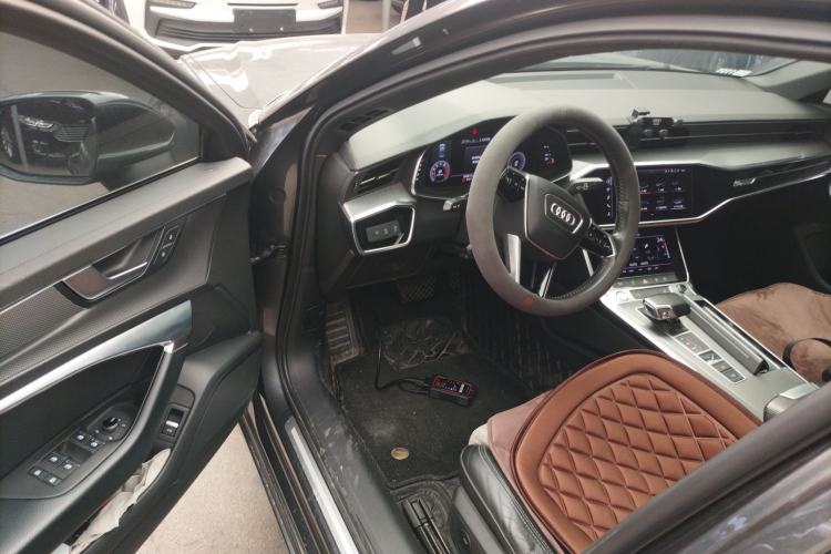 Used Audi A6L 2019 40 TFSI Luxury Dynamic Model
