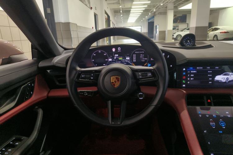 Used Porsche Taycan 2022-Year Updated Taycan Steering Wheel
