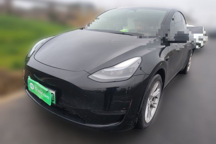 Used Tesla Model Y 2022 Long-Range All-Wheel-Drive Version
