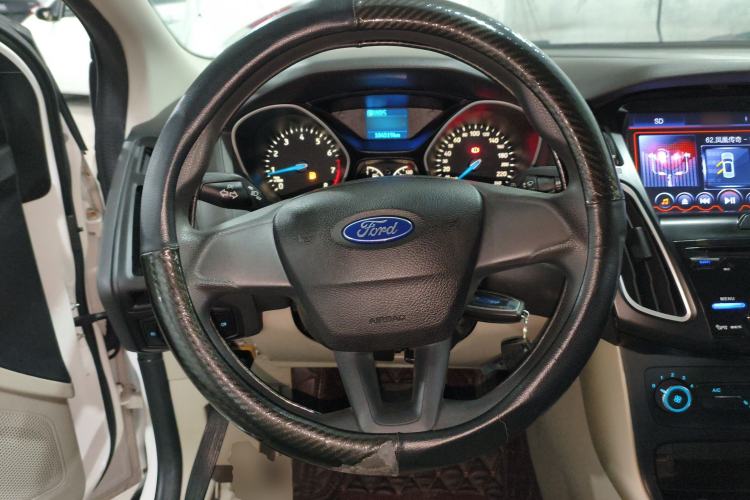 Used Ford Focus 2015 Sedan 1.6L Automatic Comfort Model